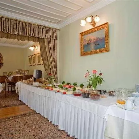 Hagia Sofia Mansions Istanbul, Curio Collection By Hilton