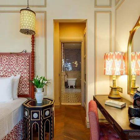 Hagia Sofia Mansions Istanbul, Curio Collection By Hilton Hotell