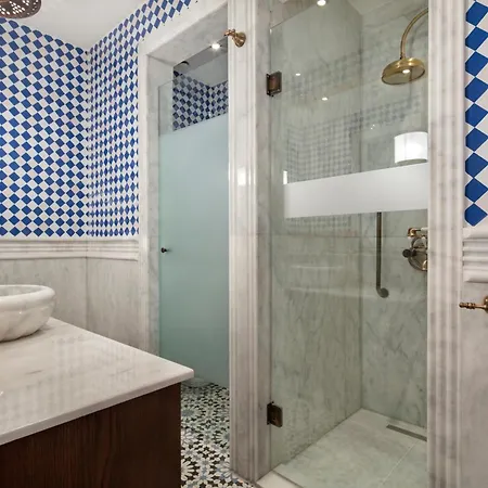 Hagia Sofia Mansions Istanbul, Curio Collection By Hilton Hotel Istanbul