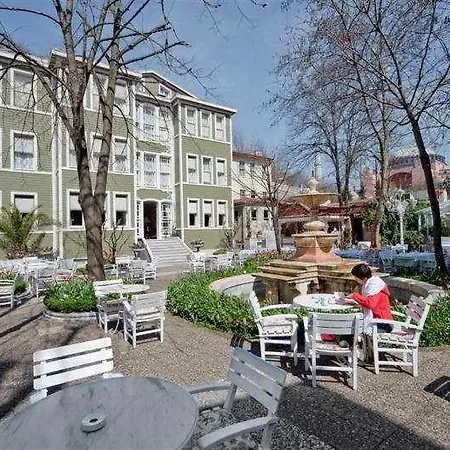 Hagia Sofia Mansions Istanbul, Curio Collection By Hilton