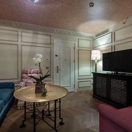 Hagia Sofia Mansions Istanbul, Curio Collection By Hilton 5* Istanbul