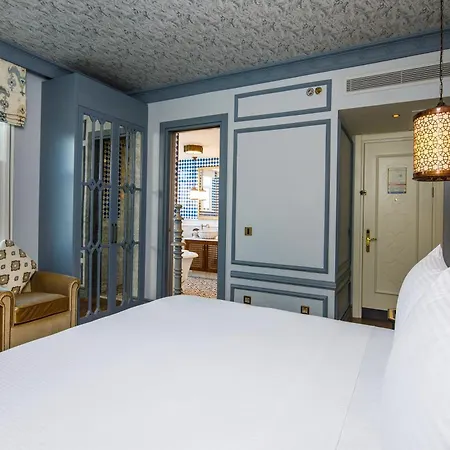 Hagia Sofia Mansions Istanbul, Curio Collection By Hilton Hotel Istanbul