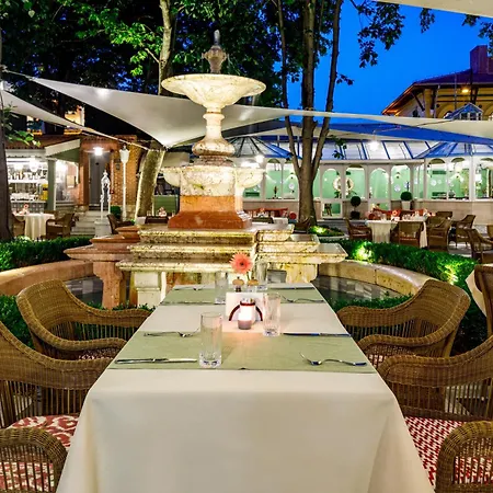 ホテル Hagia Sofia Mansions Istanbul, Curio Collection By Hilton 5*