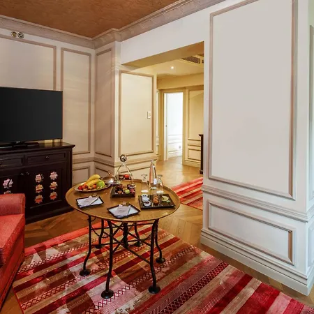 Hagia Sofia Mansions Istanbul, Curio Collection By Hilton Hotel