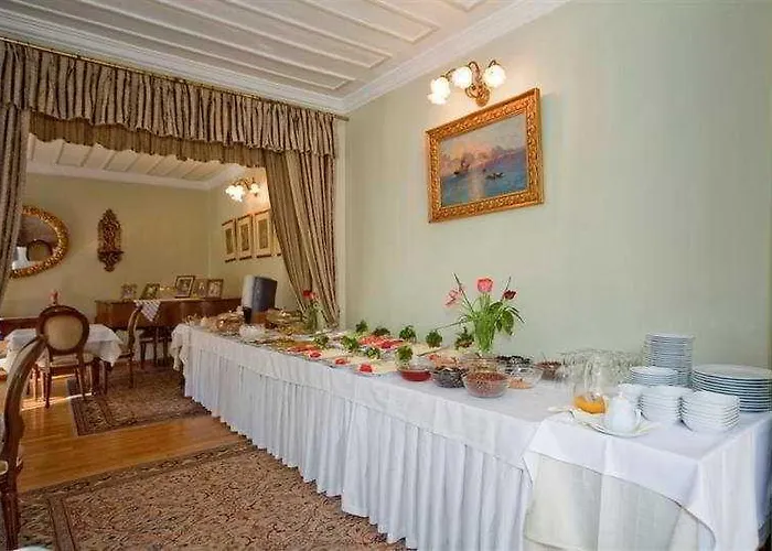 Hagia Sofia Mansions Istanbul, Curio Collection By Hilton