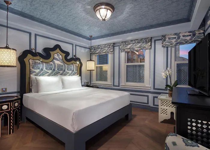 Hagia Sofia Mansions Istanbul, Curio Collection By Hilton 5*