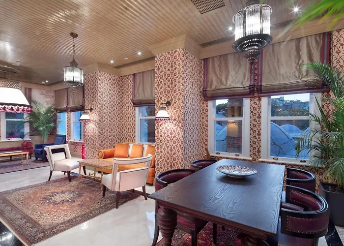 Hagia Sofia Mansions Istanbul, Curio Collection By Hilton