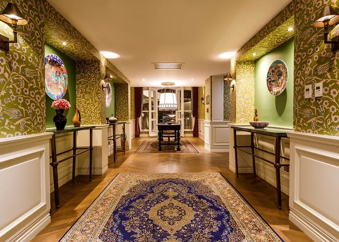 Hagia Sofia Mansions Istanbul, Curio Collection By Hilton 5*