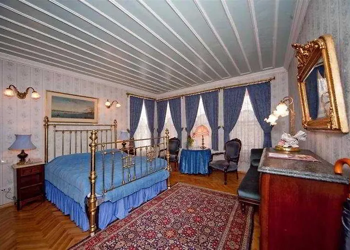 Отель Hagia Sofia Mansions Istanbul, Curio Collection By Hilton 5*