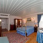 Hotel Hagia Sofia Mansions Istanbul, Curio Collection By Hilton
