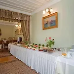 Hagia Sofia Mansions Istanbul, Curio Collection By Hilton