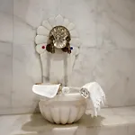 Hotel Hagia Sofia Mansions Istanbul, Curio Collection By Hilton Estambul