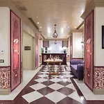 Hagia Sofia Mansions Istanbul, Curio Collection By Hilton Hotel
